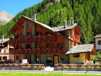 Le Bouquet - Adults Only 3*